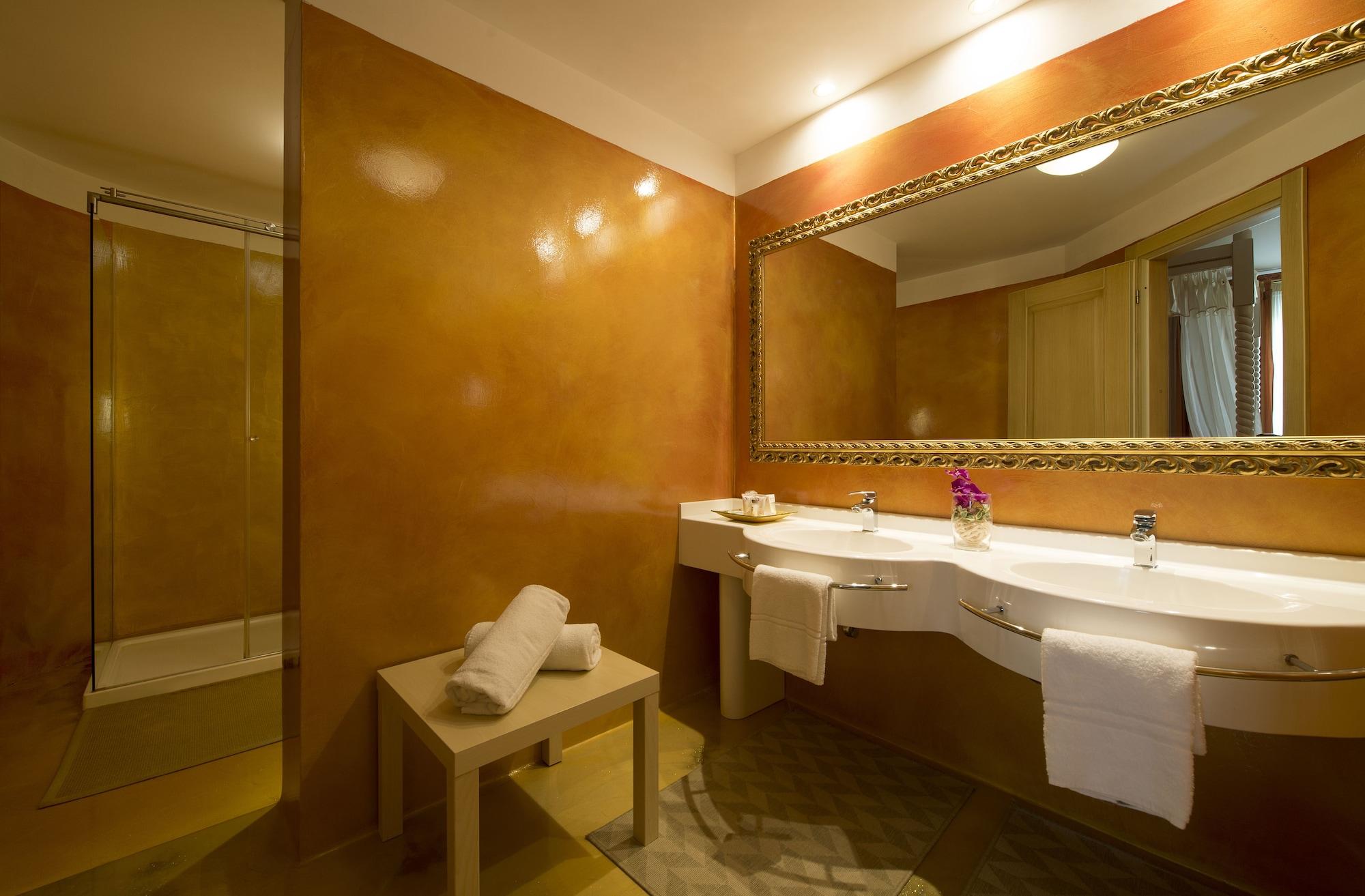 Casarile Hotel Il Castelletto מראה חיצוני תמונה