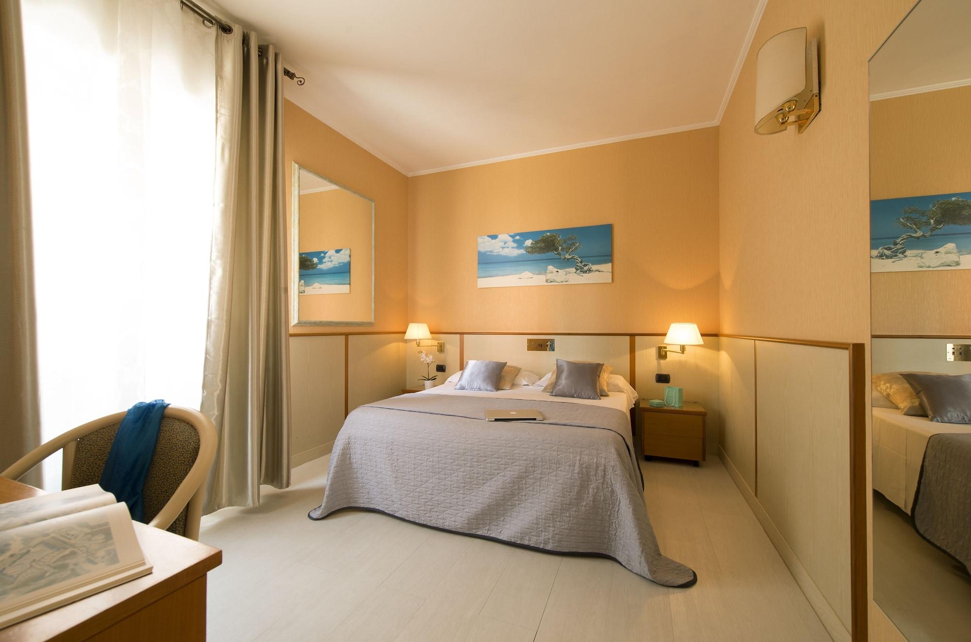 Casarile Hotel Il Castelletto מראה חיצוני תמונה